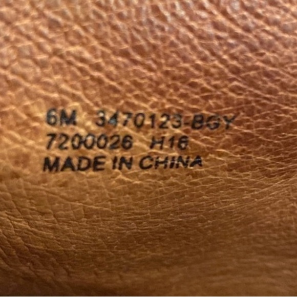 Frye Madeline Ankle Booties 6M - Picture 9 of 10